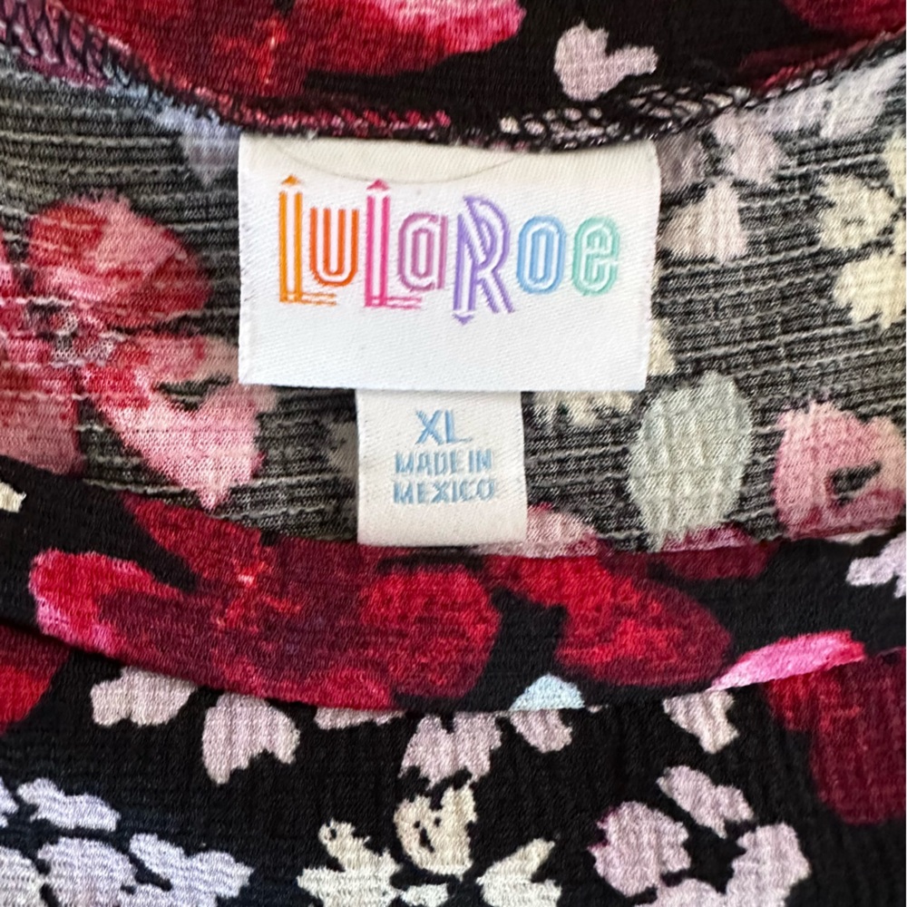 LuLaRoe Ariel Three Tiered Floral Dress with Pockets oversized XL fits like 2XL - Picture 11 of 12
